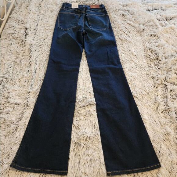 Zara High Rise Flare Leg Denim Jeans Dark Wash Fitted Waist Wide Leg Trousers 4 - Picture 10 of 11
